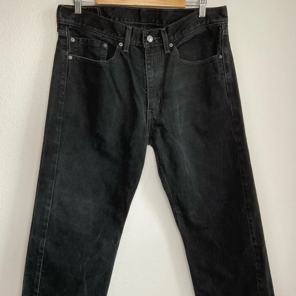Levi's 505 distressed jeans‎